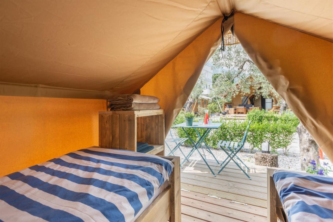 Al Lago Camping & Rooms Riva del Garda Ngoại thất bức ảnh
